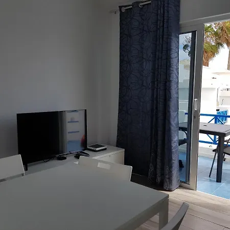 Ground Floor Dolphin House Apartment Puerto del Carmen (Lanzarote)